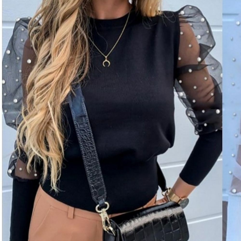 Puff sleeve pearl light sweater top
